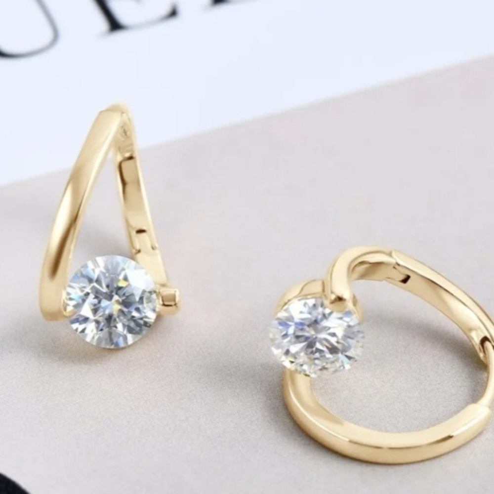 2 CT* VVS1 Moissanite Hoop Earrings in S925 Silver * New